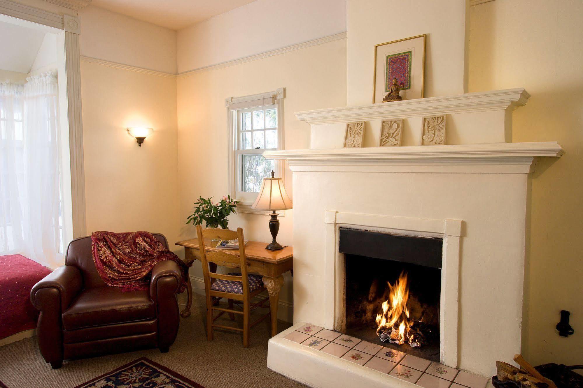 The Madeleine Bed & Breakfast Inn サンタフェ エクステリア 写真